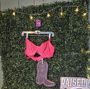 Vibrant Pink Lace Bralette Vs 38DD Bra